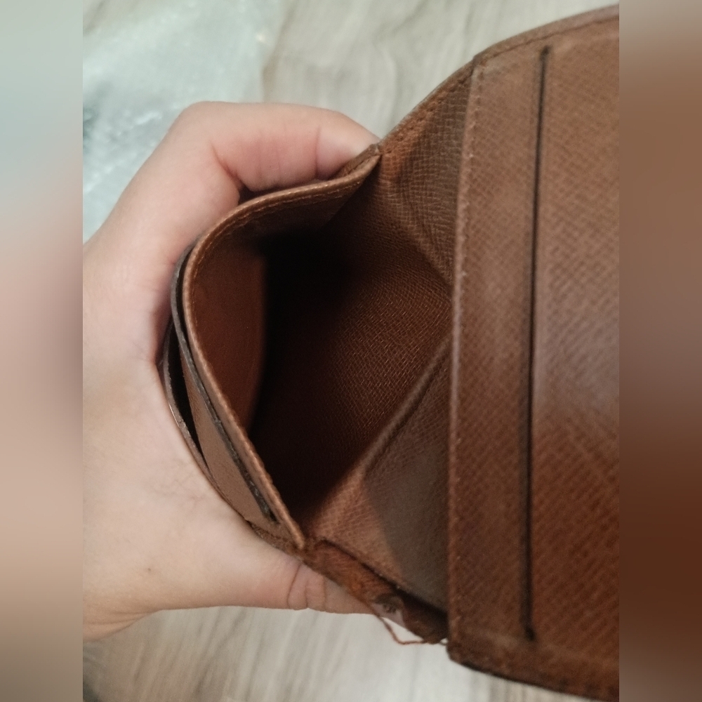 LOUIS VUITTON Vintage. CANVAS BI-FOLD MONOGRAM  WALLET. Men’s - Picture 9 of 13